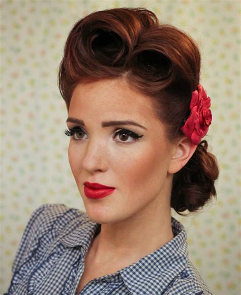 easy 1940s hairstyles|pin up hairstyles from the 1940s.